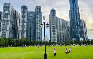Vingroup đạt doanh thu kỷ lục nhờ bất động sản và xe điện.